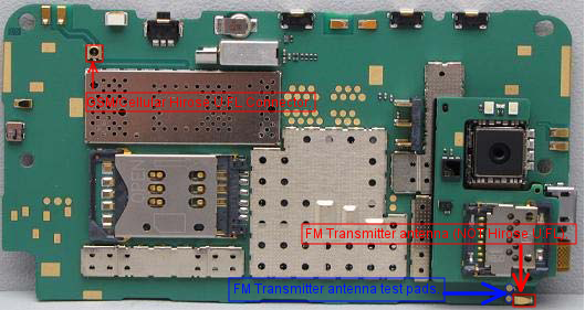 Photo of N900 with open keyboard